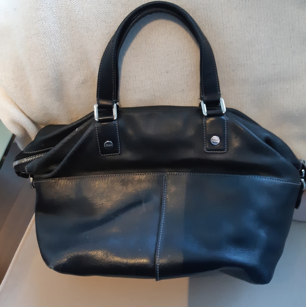 Tods black leather top handle handbag